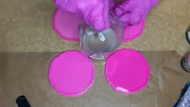Step 4: Mix the Resin - Resin Art for Beginners: Coaster Tutorial