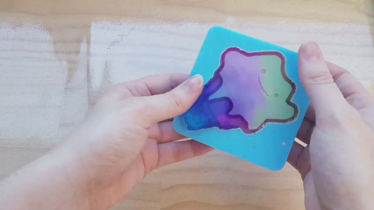 Step 9: Show Off Your Pigment Ink Results - How to Add Color to Resin